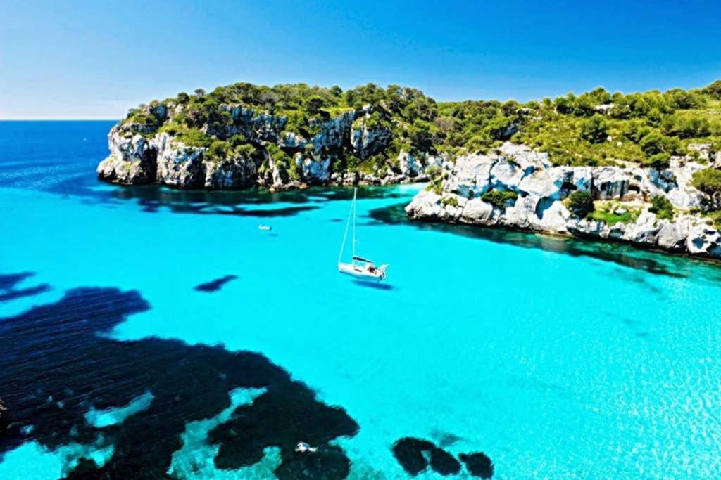 Miravent Terraza Y Jardin Frente Al Mar Menorca Lägenhet Fornells  Exteriör bild
