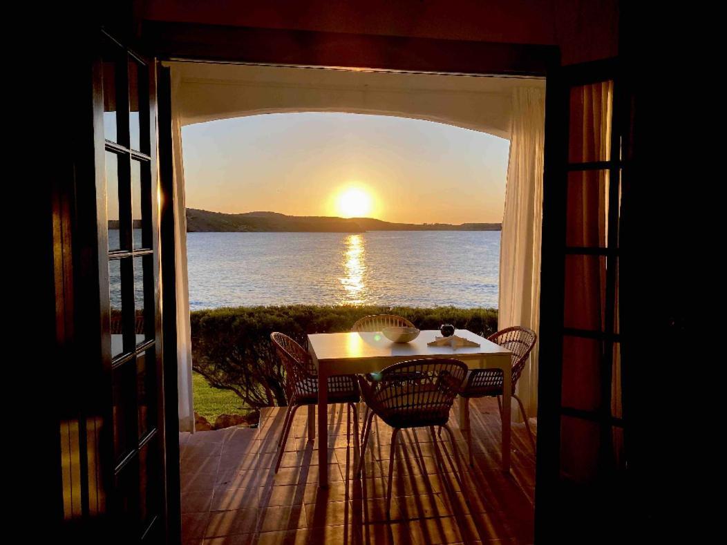 Miravent Terraza Y Jardin Frente Al Mar Menorca Lägenhet Fornells  Exteriör bild